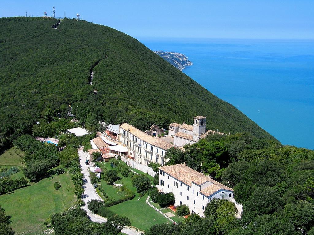 Hotel Monteconero Sirolo Exterior photo